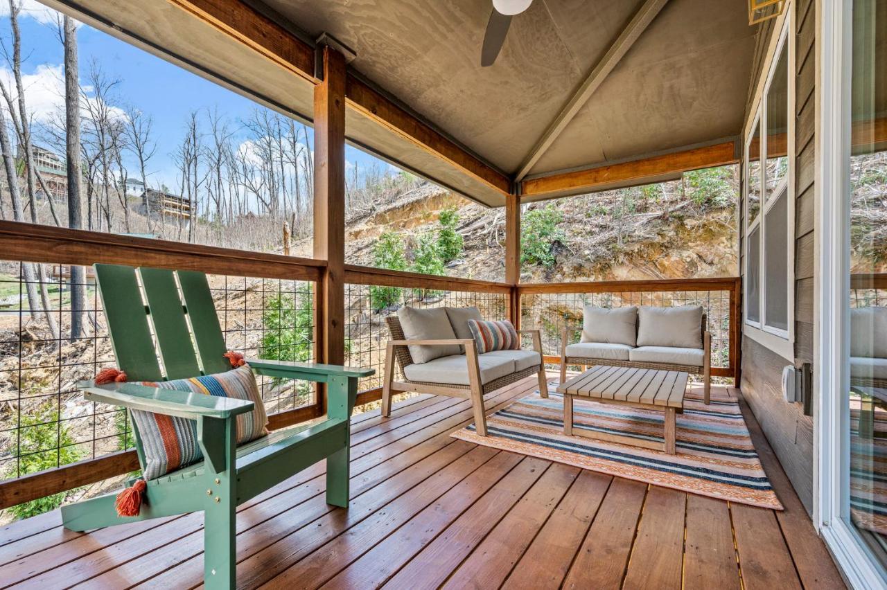 Mins To Gburg Sleeps 8 Hot Tub Arcade Area Pool Villa Gatlinburg Exteriör bild